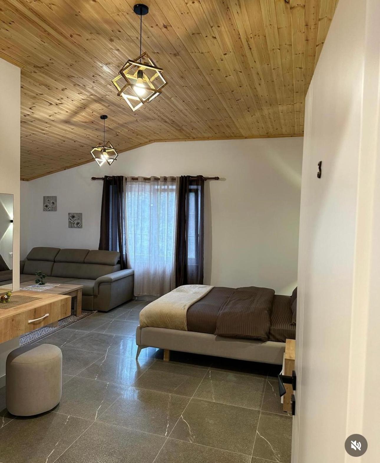Qyteza Guest House & Camping Shkodër Екстериор снимка