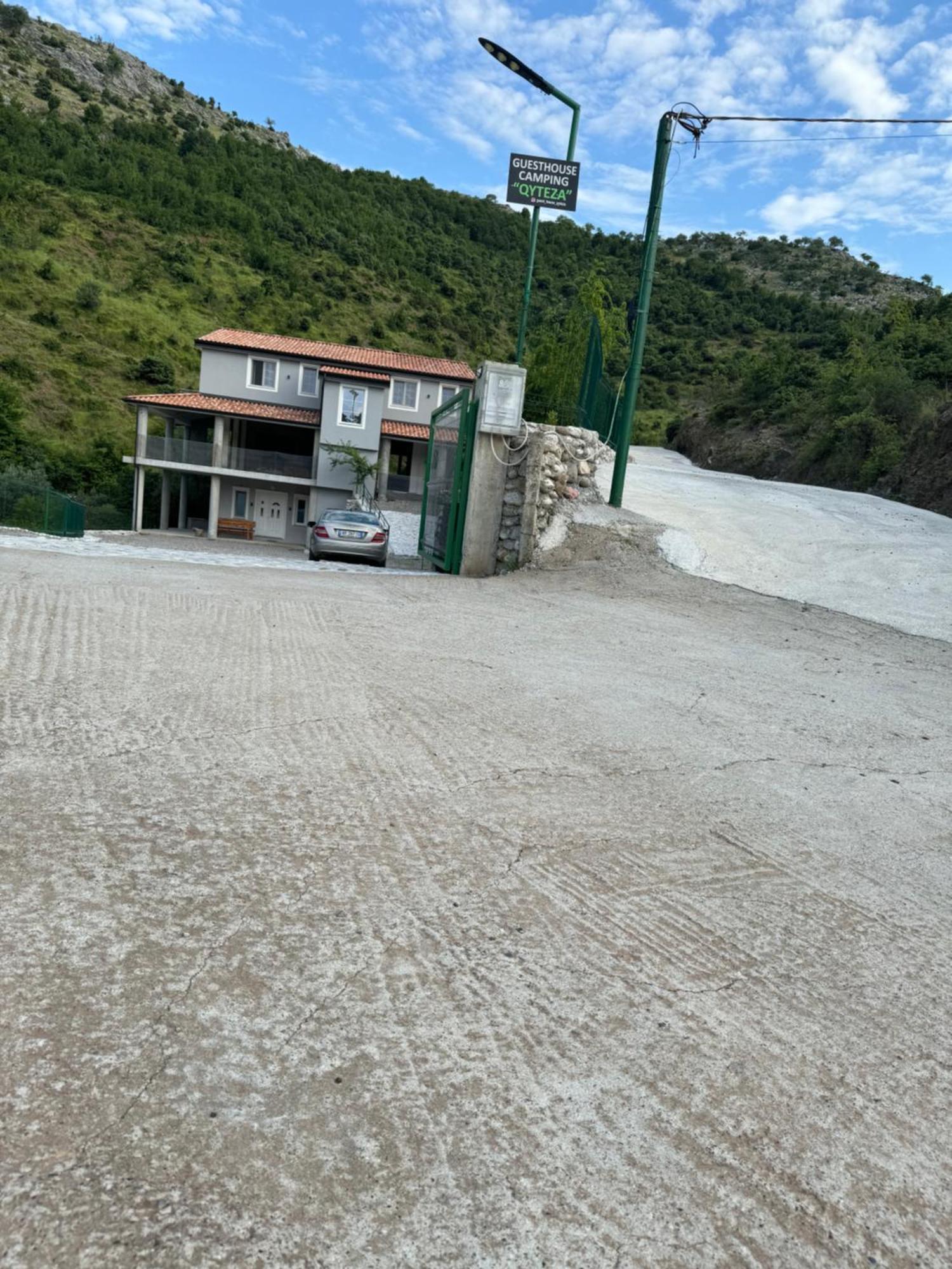 Qyteza Guest House & Camping Shkodër Екстериор снимка